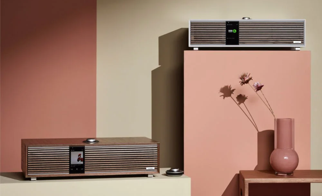 HALLNING_RUARK AUDIO R410_LIFESTYLE_DETAIL_11