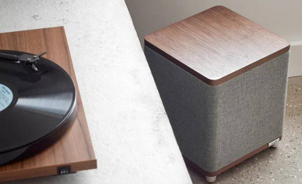 HALLNING_RUARK AUDIO RSQ_LIFESTYLE_DETAIL_3